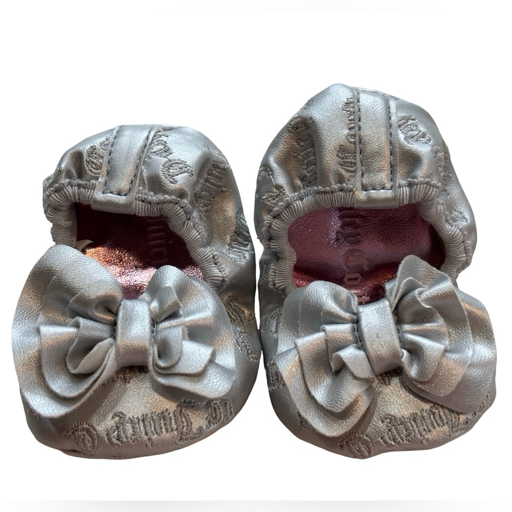 Juicy Couture Silver Baby Ballet Shoes with Bow 3-6 Months Size‎ 2